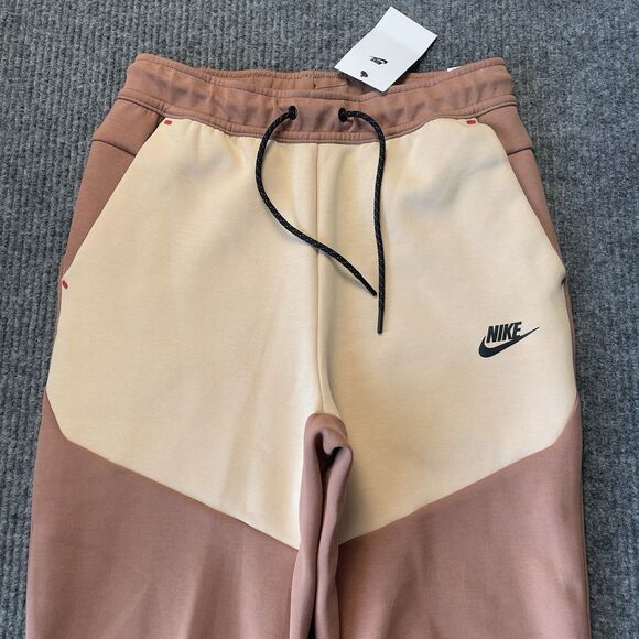 Nike TECH Fleece Pants Joggers Men Small Mineral Clay Brown Tan CU4495-215 NEW - Picture 5 of 8